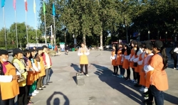 仁愛仁愛，人人愛