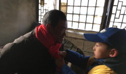 仁愛孝德 |  孝德項目志愿者與淶水縣婦聯(lián)一起去看望33戶五保戶 ... ... ...