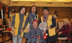 仁愛孝德 |  天津仁愛孝德項目志愿者70余人到濱海新區(qū)萬達敬老院慰問老人 ... ...